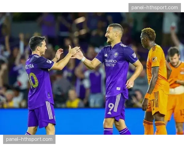 巴西球员费利佩·若纳坦从科里蒂巴自由转会加盟福塔莱萨俱乐部