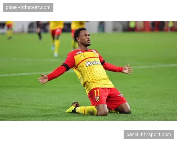 兰斯1-1战平图卢兹，客队通过一次成功的反压迫快速反击取得客场进球