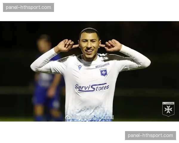 通讯：补时阶段连入两球，欧塞尔上演神奇逆转击败兰斯