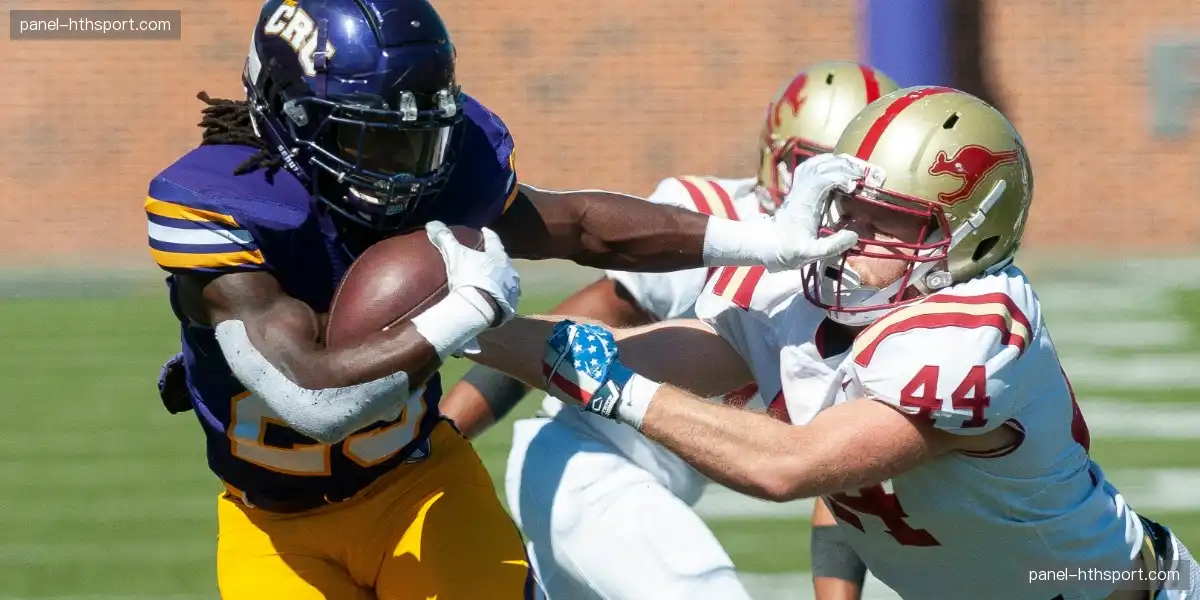 🏟️ 死敌球迷赛后退场，互相致意展现风度，热血共振全场!👍